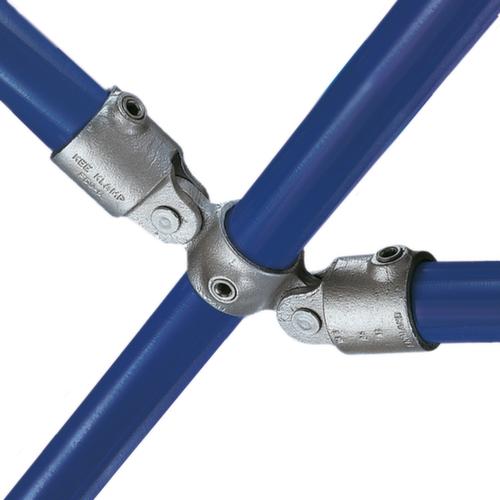 Raccordo a croce con 1 passaggio centrale + 2 uscite