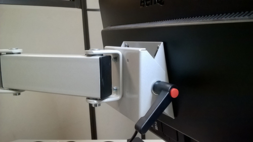 braccio per monitor