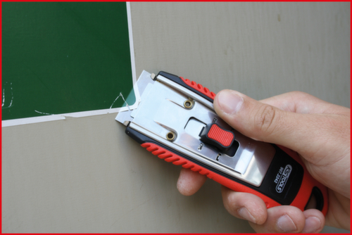 Raschietto per badge