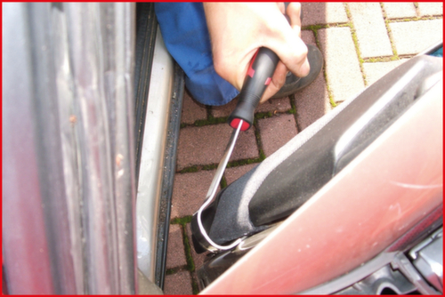 Set allentatore e taglierina per clip