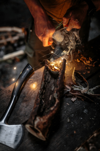 OX 270 GST-600 Ascia da guerra in acciaio 600 g