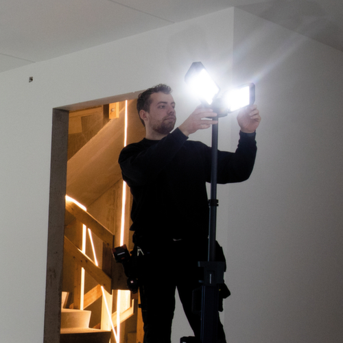 Scangrip faro riflettore TOWER 5 CONNECT con treppiede