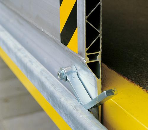 Ponte pieghevole con protezione anticaduta