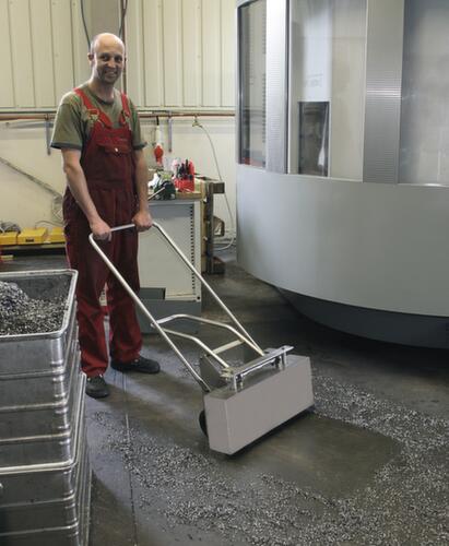 spazzatrice con magnete, larghezza di pulizia 610 mm