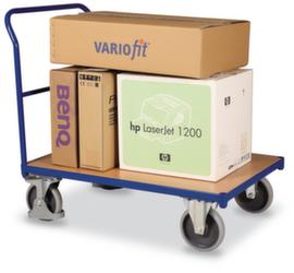 Carrello con barra di spinta