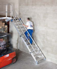 ZARGES Scale a piattaforma Z600 con pendenza di 60°