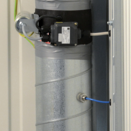 Lacont Monitoraggio dell'aria di scarico storeLAB per deposito sostanze pericolose