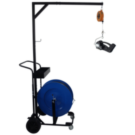 Svolgitore con dispositivo di sospensione per reggetta