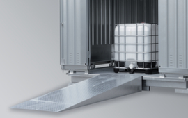 Rampa per carrelli elevatori per deposito sostanze pericolose